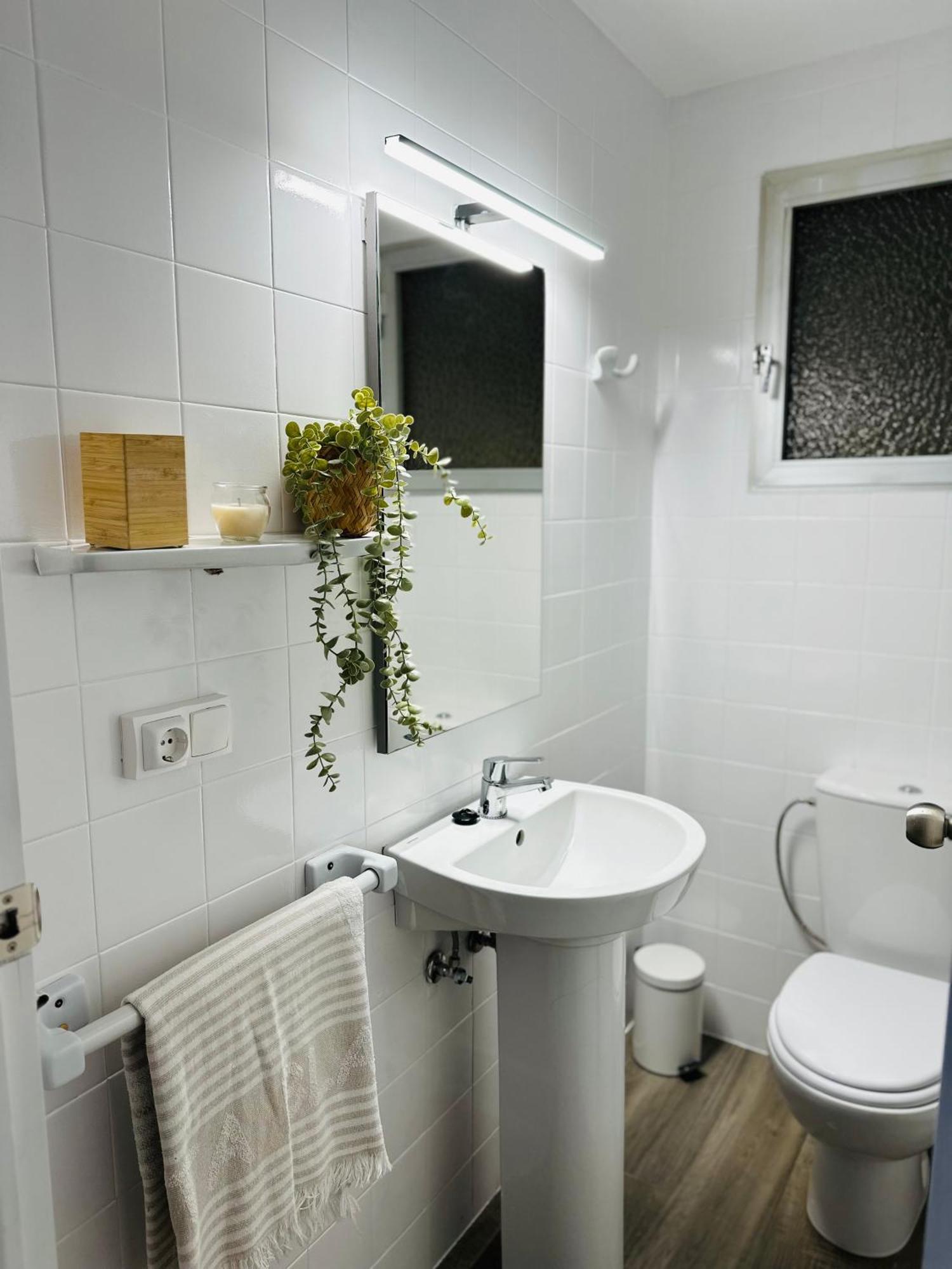 Precioso Apartamento De 3 Dormitorios Con Acceso Directo A La Playa Altea Eksteriør billede